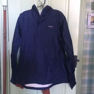 Men’s Patagonia rain jacket